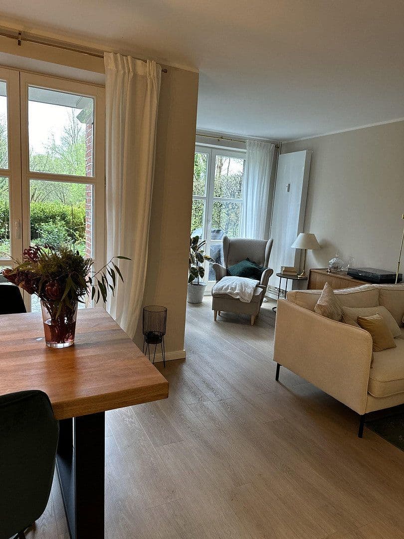 Prenájom bytu 3-izbový 118 m², Rellingen, Šlezvicko-Holštajnsko Prenájom bytu 3-izbový 118 m², Rellingen, Šlezvicko-Holštajnsko