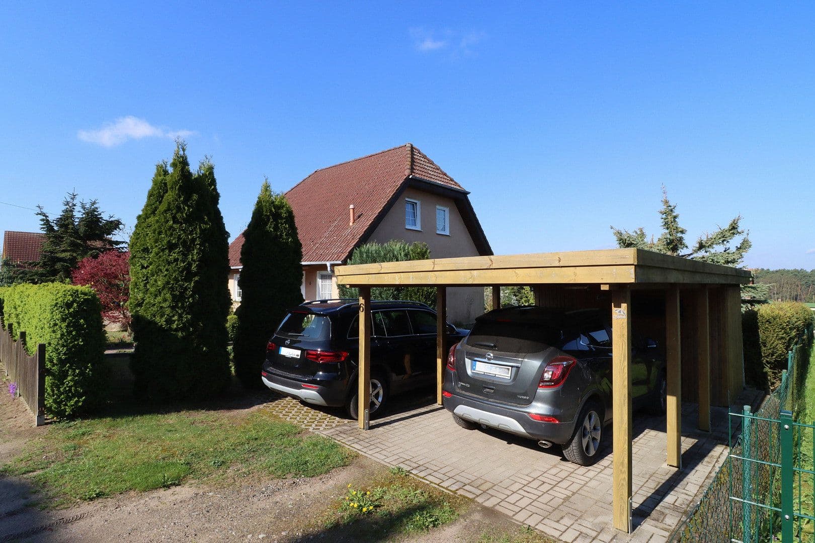 Predaj domu 104 m², pozemok 1.114 m², Oberuckersee, Brandenbursko Predaj domu 104 m², pozemok 1.114 m², Oberuckersee, Brandenbursko