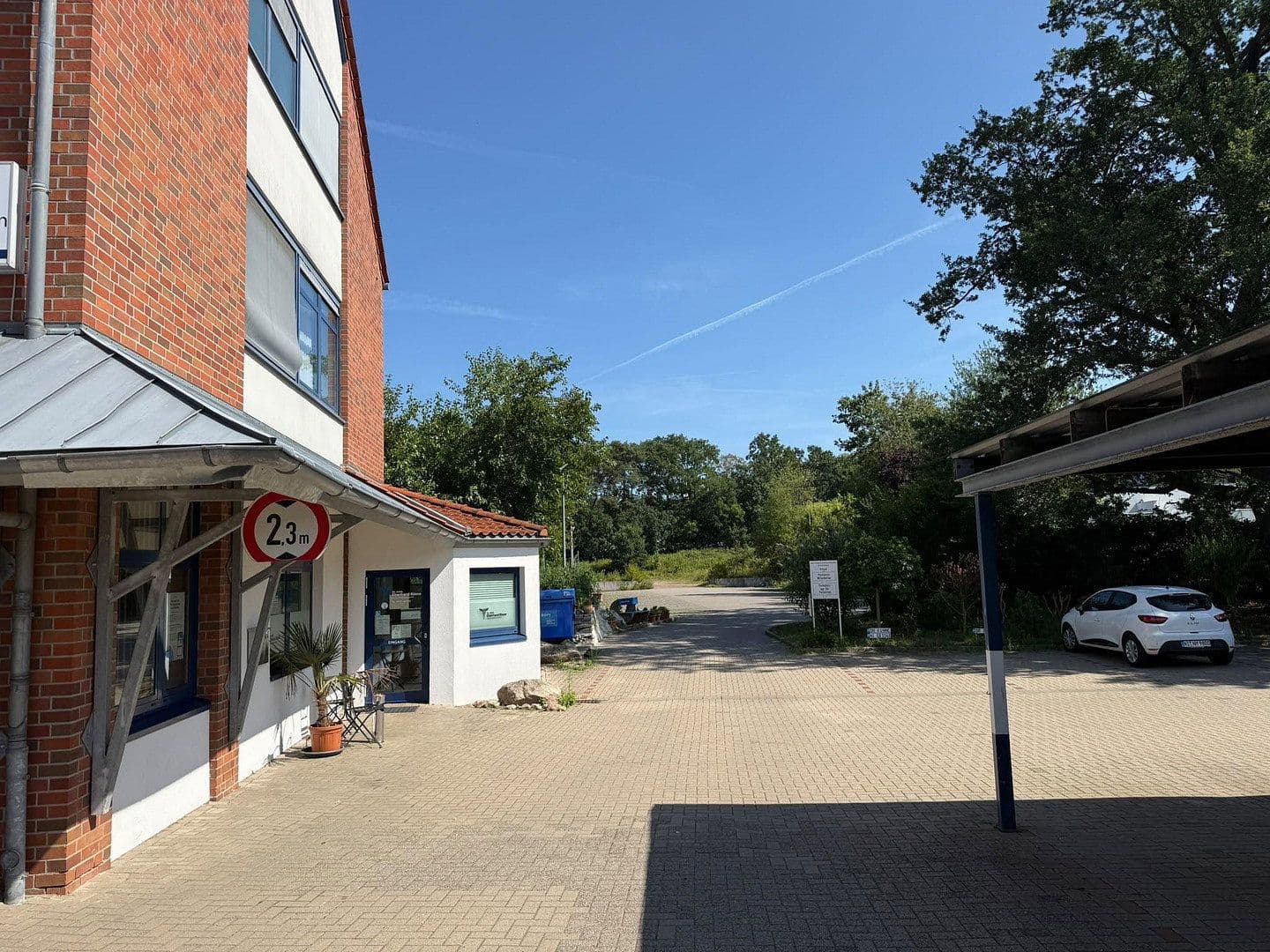 Prenájom kancelárie 950 m², Führser Mühlweg 70, 31582, Nienburg/Weser, Dolné Sasko Prenájom kancelárie 950 m², Führser Mühlweg 70, 31582, Nienburg/Weser, Dolné Sasko