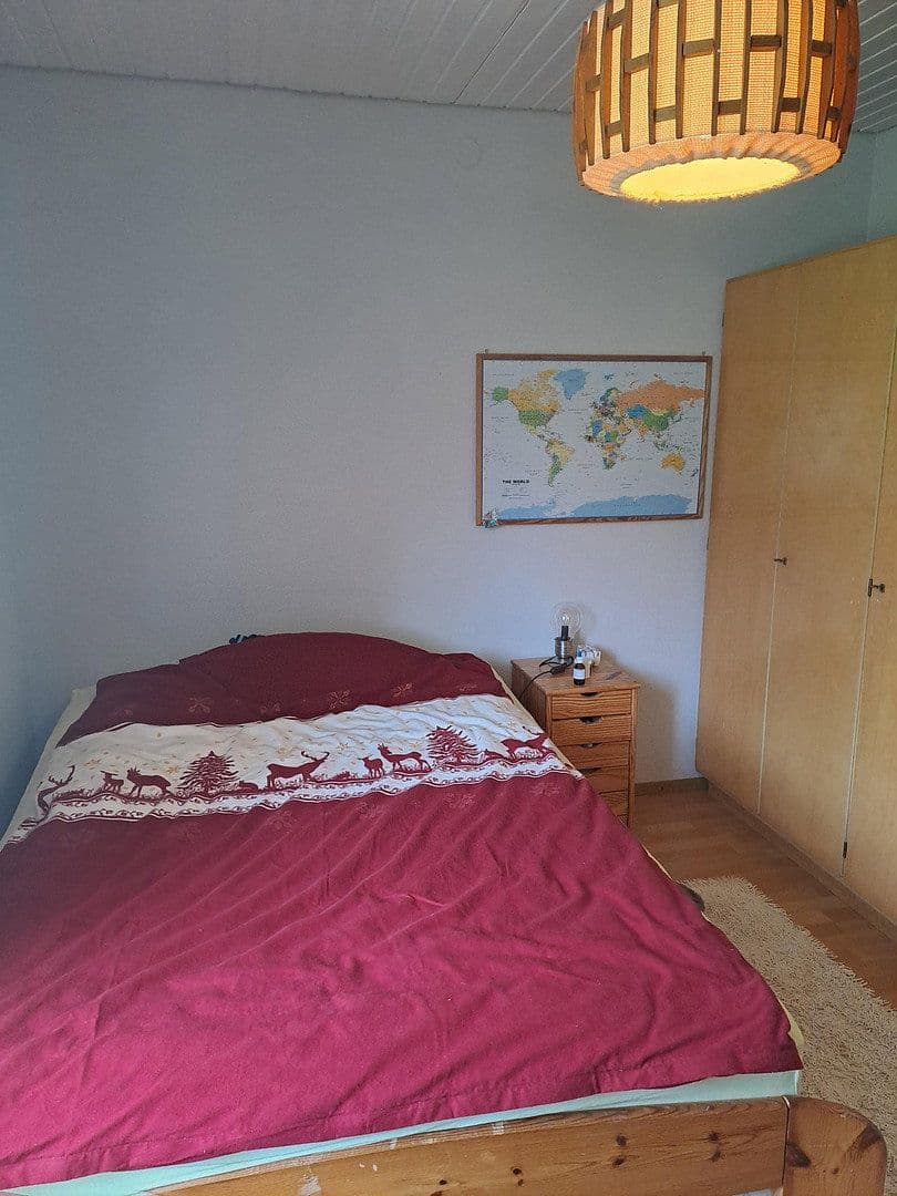 Prenájom bytu 5-izbový 137 m², Akazienweg 10, Zweibrücken, Porýnie-Falcko Prenájom bytu 5-izbový 137 m², Akazienweg 10, Zweibrücken, Porýnie-Falcko