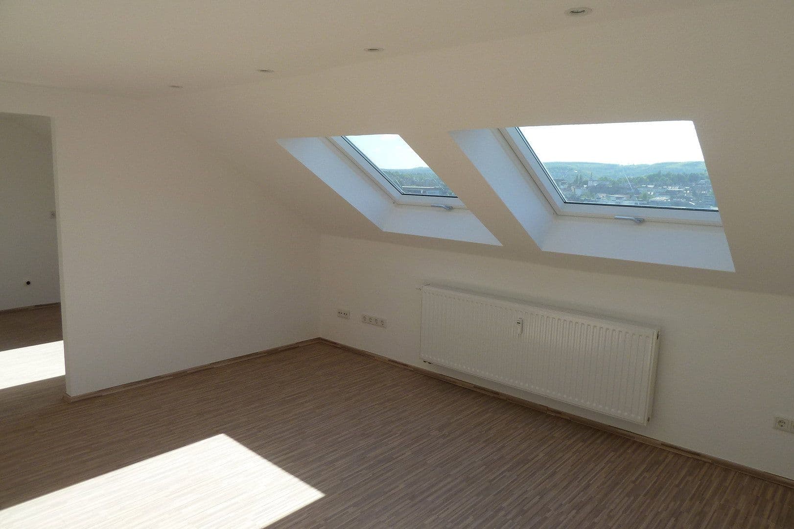 Prenájom bytu 2-izbový 37 m², Viktorstraße 10, Wuppertal, Severné Porýnie - Westfálsko Prenájom bytu 2-izbový 37 m², Viktorstraße 10, Wuppertal, Severné Porýnie - Westfálsko