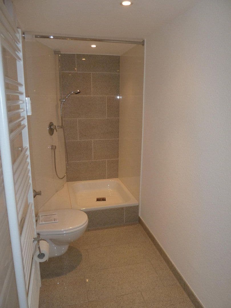 Prenájom bytu 2-izbový 37 m², Viktorstraße 10, Wuppertal, Severné Porýnie - Westfálsko Prenájom bytu 2-izbový 37 m², Viktorstraße 10, Wuppertal, Severné Porýnie - Westfálsko