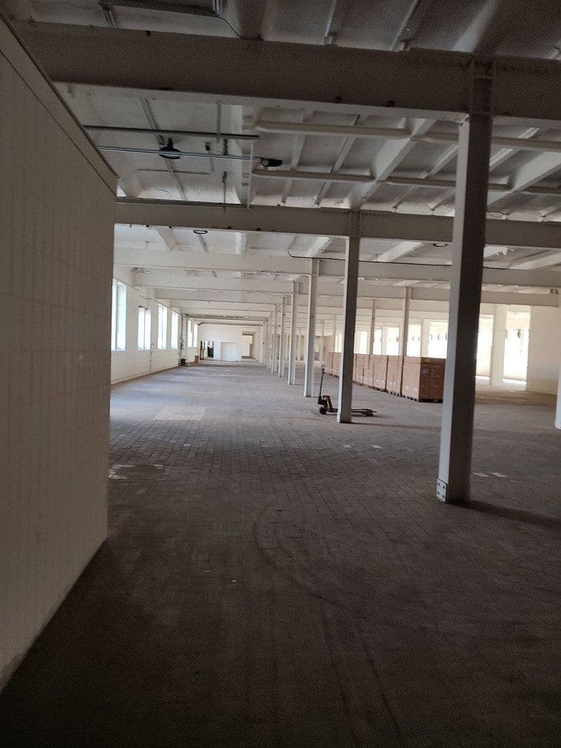 Prenájom nebytového priestoru 35.000 m², Obere Hilgenstock 2-8, Warburg, Severné Porýnie - Westfálsko Prenájom nebytového priestoru 35.000 m², Obere Hilgenstock 2-8, Warburg, Severné Porýnie - Westfálsko
