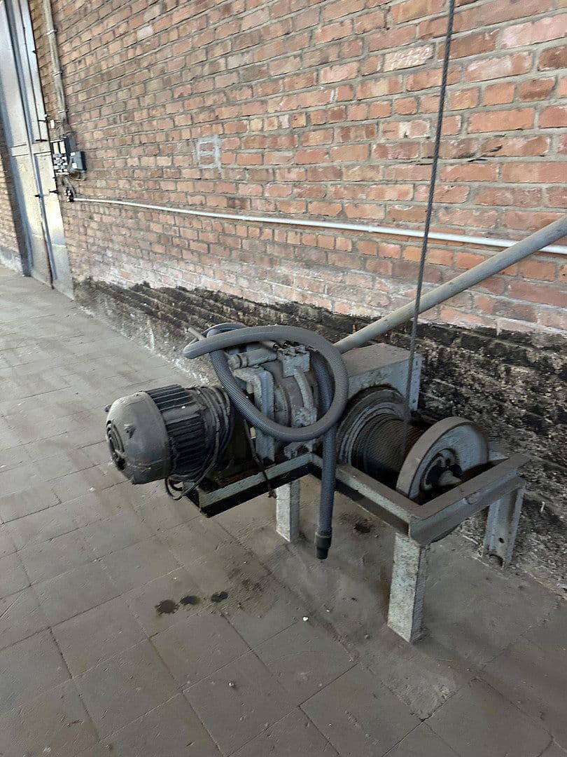 Prenájom nebytového priestoru 35.000 m², Obere Hilgenstock 2-8, Warburg, Severné Porýnie - Westfálsko Prenájom nebytového priestoru 35.000 m², Obere Hilgenstock 2-8, Warburg, Severné Porýnie - Westfálsko