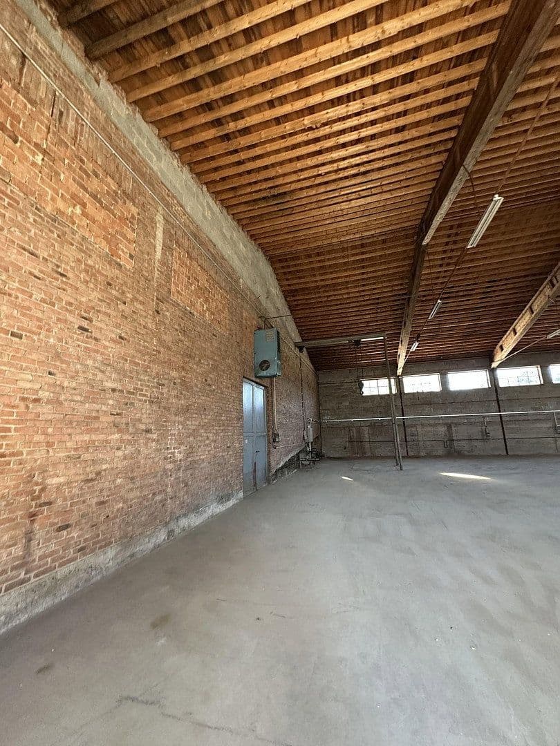Prenájom nebytového priestoru 35.000 m², Obere Hilgenstock 2-8, Warburg, Severné Porýnie - Westfálsko Prenájom nebytového priestoru 35.000 m², Obere Hilgenstock 2-8, Warburg, Severné Porýnie - Westfálsko