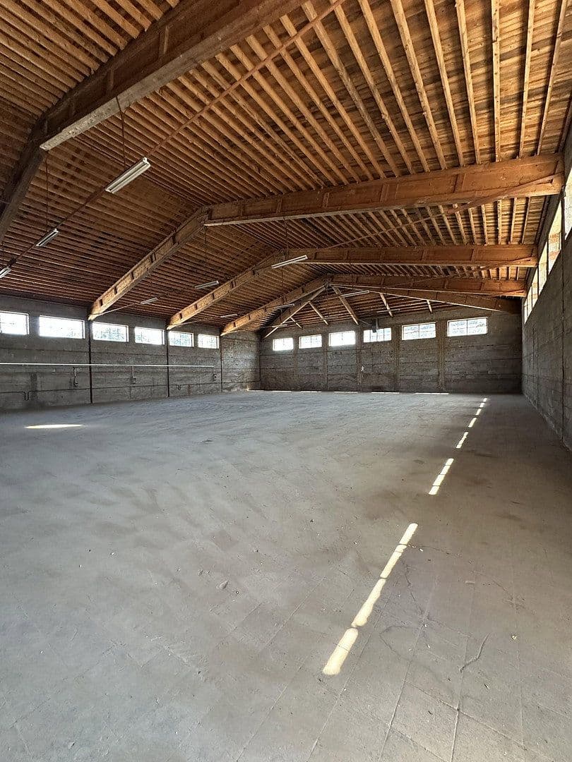 Prenájom nebytového priestoru 35.000 m², Obere Hilgenstock 2-8, Warburg, Severné Porýnie - Westfálsko Prenájom nebytového priestoru 35.000 m², Obere Hilgenstock 2-8, Warburg, Severné Porýnie - Westfálsko