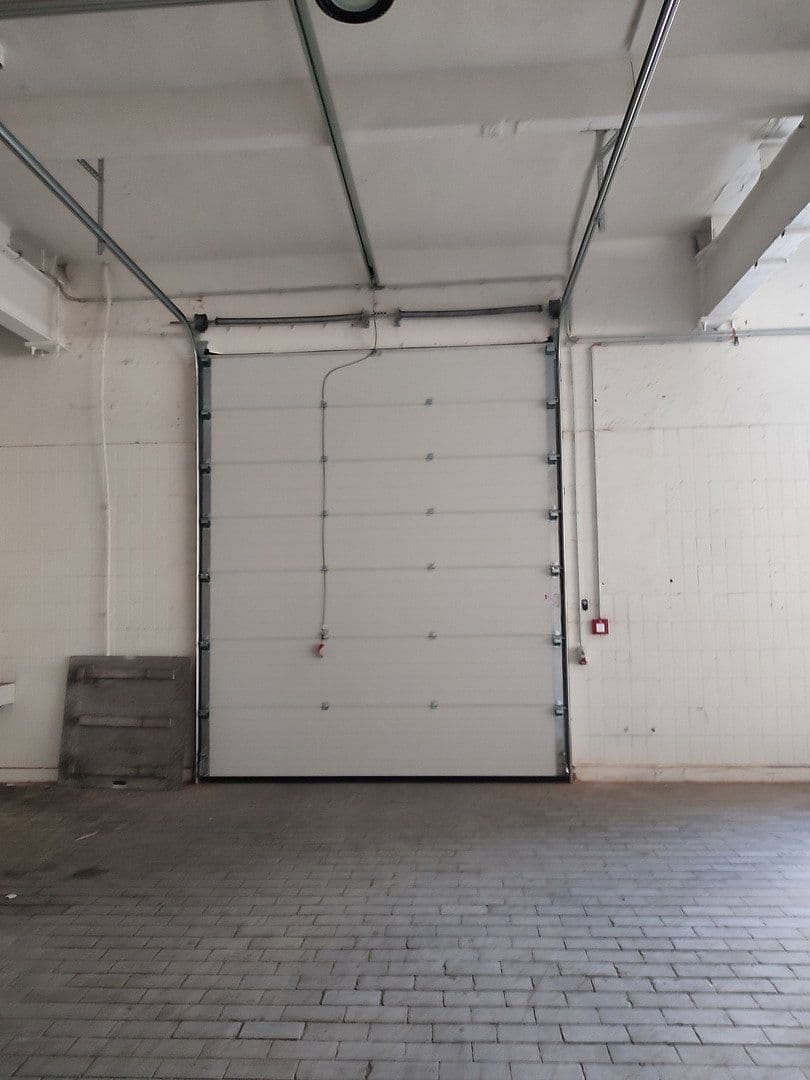 Prenájom nebytového priestoru 35.000 m², Obere Hilgenstock 2-8, Warburg, Severné Porýnie - Westfálsko Prenájom nebytového priestoru 35.000 m², Obere Hilgenstock 2-8, Warburg, Severné Porýnie - Westfálsko