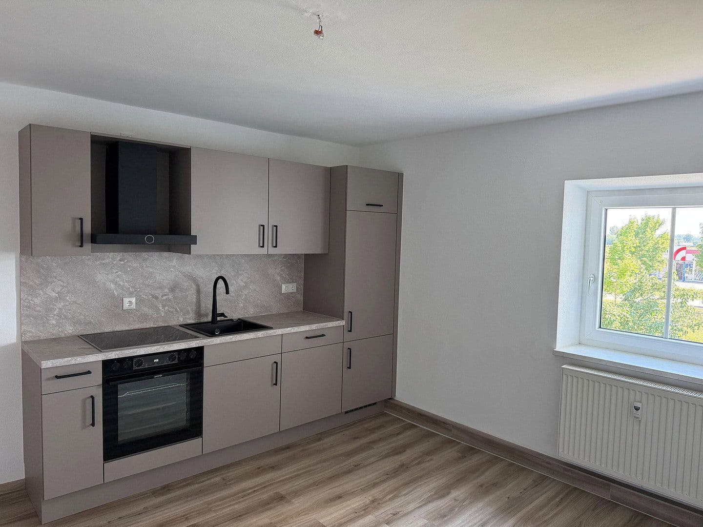 Prenájom bytu 1-izbový 49 m², Siedlung 17 und 18, Deggendorf, Bavorsko Prenájom bytu 1-izbový 49 m², Siedlung 17 und 18, Deggendorf, Bavorsko