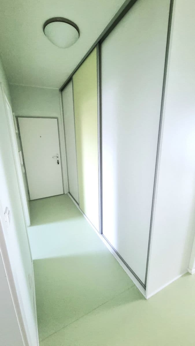 Predaj bytu 3-izbový 62 m², Brněnská Pole, Šlapanice, Jihomoravský kraj Predaj bytu 3-izbový 62 m², Brněnská Pole, Šlapanice, Jihomoravský kraj