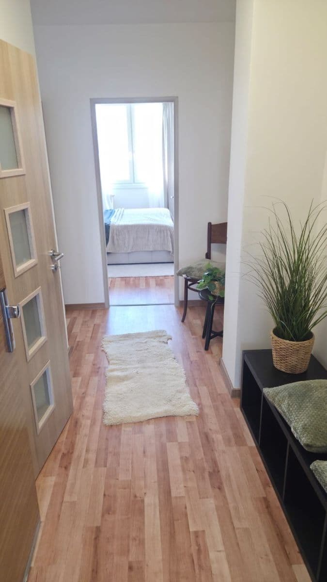 Predaj bytu 2-izbový 40 m², Zdiměřická, Praha, Praha Predaj bytu 2-izbový 40 m², Zdiměřická, Praha, Praha