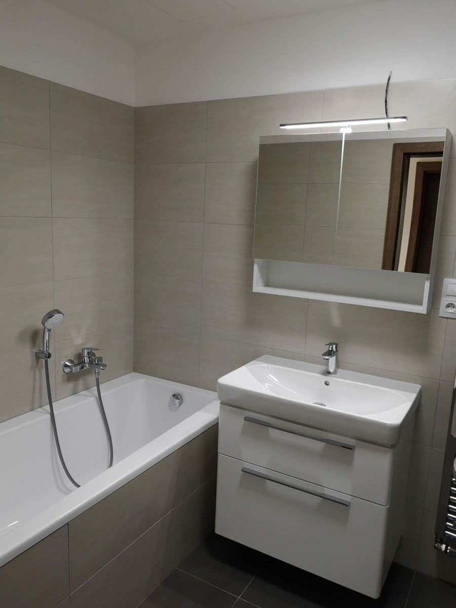 Prenájom bytu 3-izbový 99 m², Poříčí, Brno, Jihomoravský kraj Prenájom bytu 3-izbový 99 m², Poříčí, Brno, Jihomoravský kraj