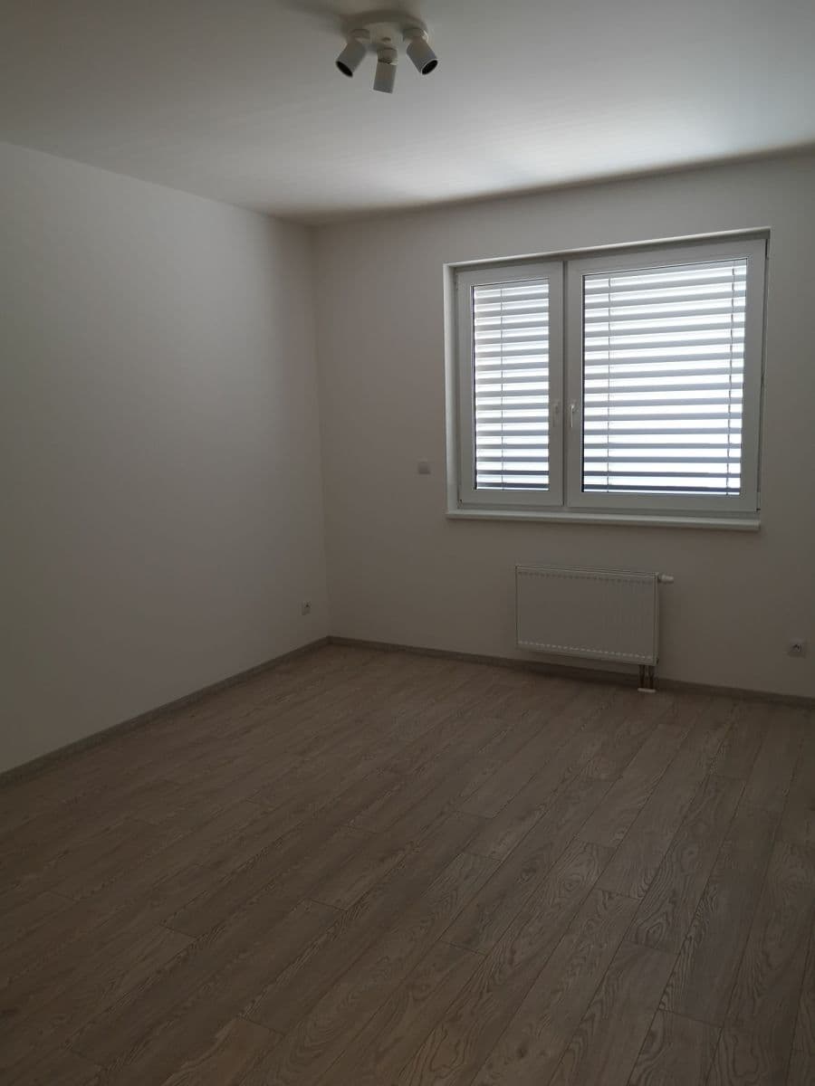 Prenájom bytu 3-izbový 99 m², Poříčí, Brno, Jihomoravský kraj Prenájom bytu 3-izbový 99 m², Poříčí, Brno, Jihomoravský kraj