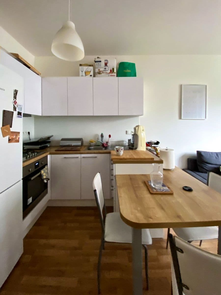 Prenájom bytu 2-izbový 60 m², Poupětova, Praha, Praha Prenájom bytu 2-izbový 60 m², Poupětova, Praha, Praha