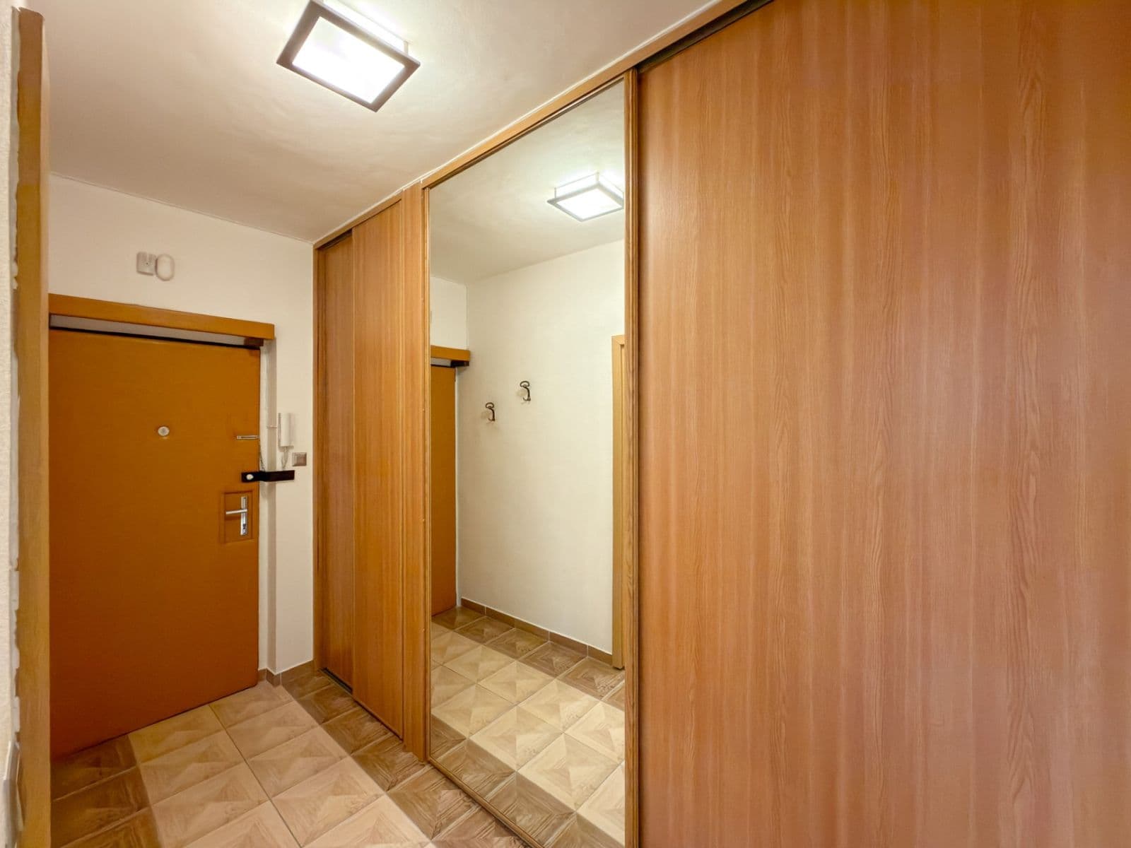 Prenájom bytu 2-izbový 51 m², Nad Alejí, Praha, Praha Prenájom bytu 2-izbový 51 m², Nad Alejí, Praha, Praha