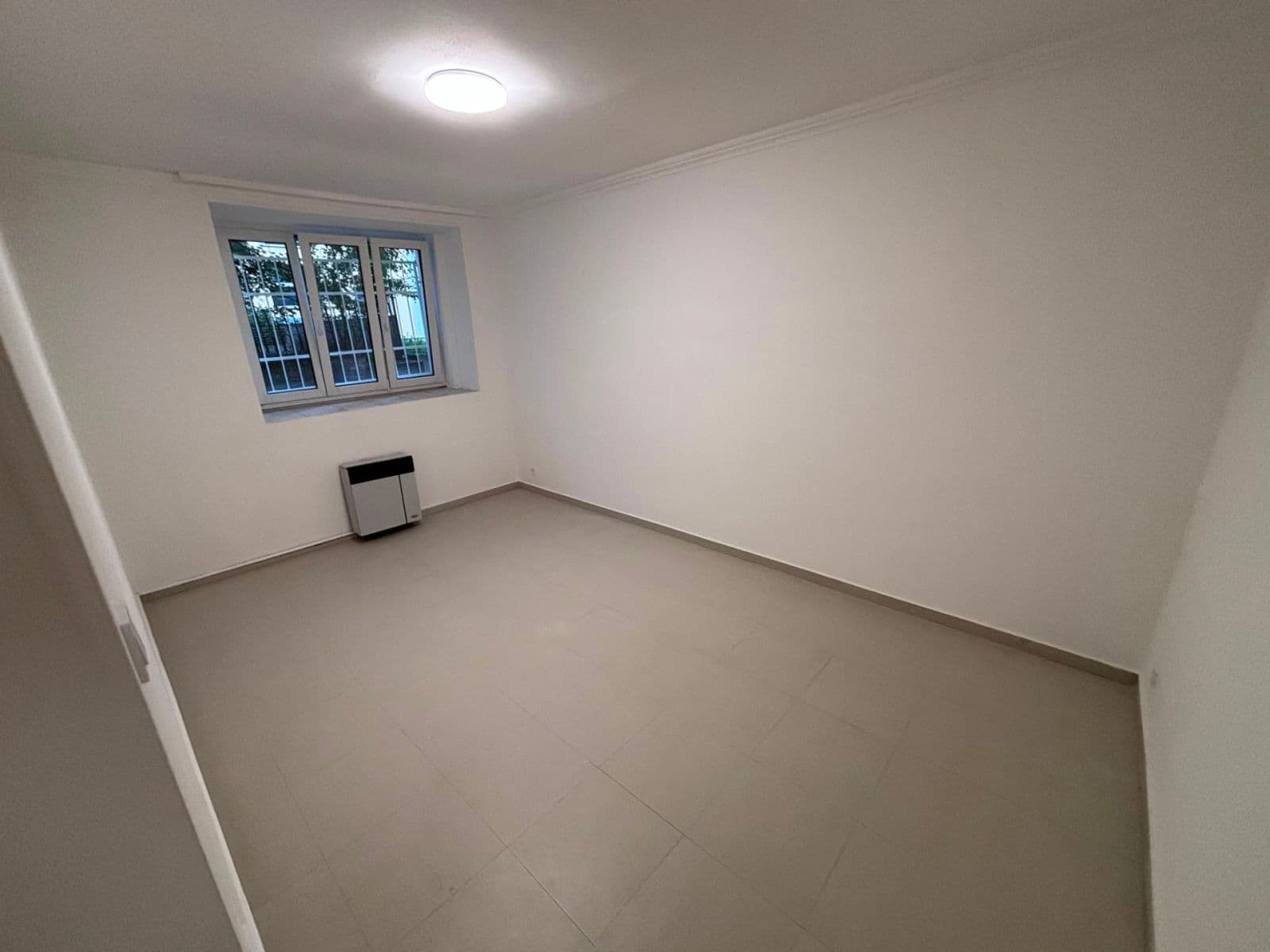 Prenájom bytu 2-izbový 60 m², Rostovská, Praha, Praha Prenájom bytu 2-izbový 60 m², Rostovská, Praha, Praha