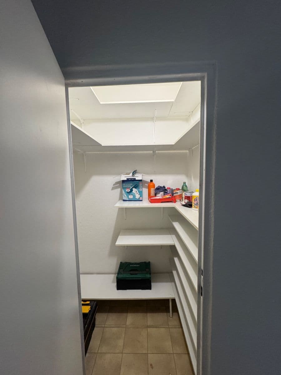 Prenájom bytu 3-izbový 75 m², Řezáčova, Brno, Jihomoravský kraj Prenájom bytu 3-izbový 75 m², Řezáčova, Brno, Jihomoravský kraj