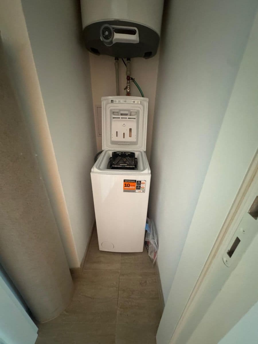 Prenájom bytu Garsoniéra 36 m², Parléřova, Praha, Praha Prenájom bytu Garsoniéra 36 m², Parléřova, Praha, Praha