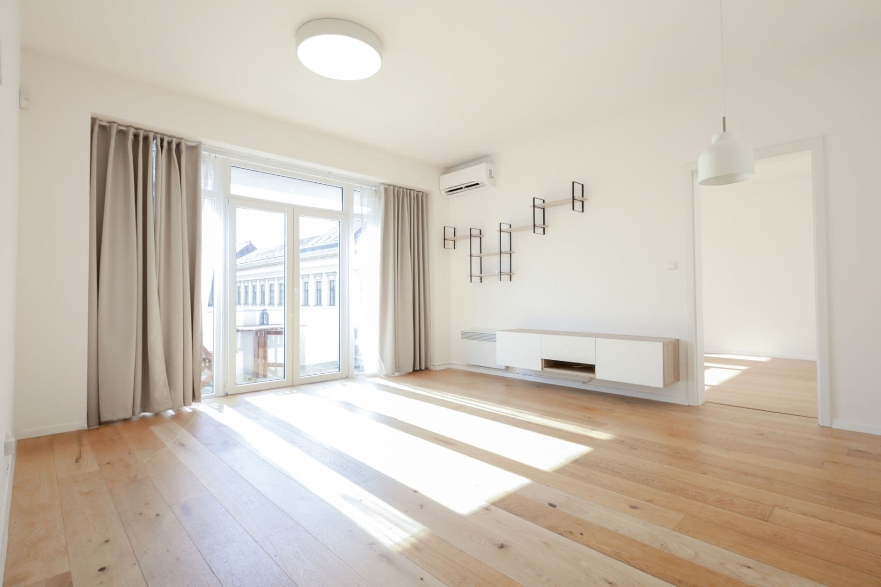 Predaj bytu 3-izbový 86 m², Francouzská, Brno, Jihomoravský kraj Predaj bytu 3-izbový 86 m², Francouzská, Brno, Jihomoravský kraj