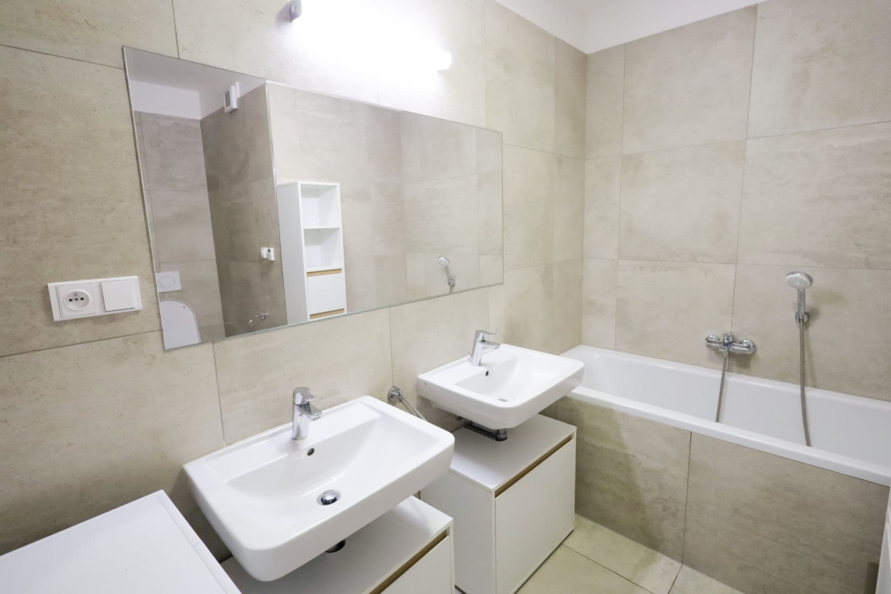 Predaj bytu 3-izbový 86 m², Francouzská, Brno, Jihomoravský kraj Predaj bytu 3-izbový 86 m², Francouzská, Brno, Jihomoravský kraj