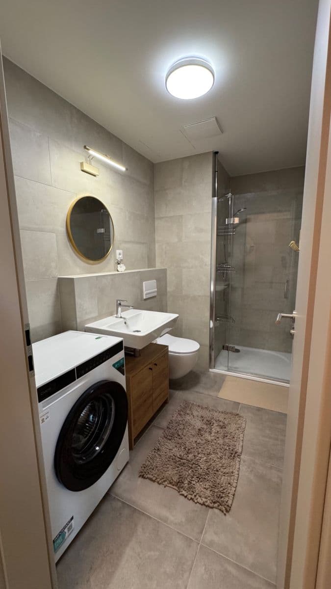 Prenájom bytu 2-izbový 34 m², Arnošta Valenty, Praha, Praha Prenájom bytu 2-izbový 34 m², Arnošta Valenty, Praha, Praha
