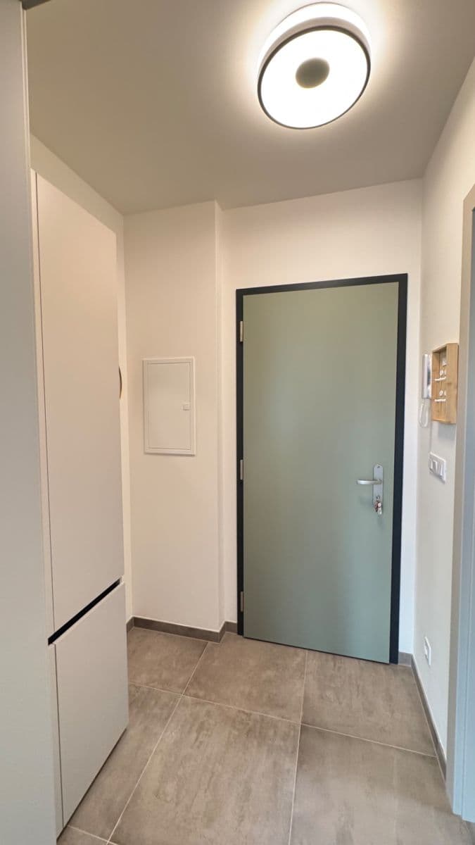 Prenájom bytu 2-izbový 34 m², Arnošta Valenty, Praha, Praha Prenájom bytu 2-izbový 34 m², Arnošta Valenty, Praha, Praha