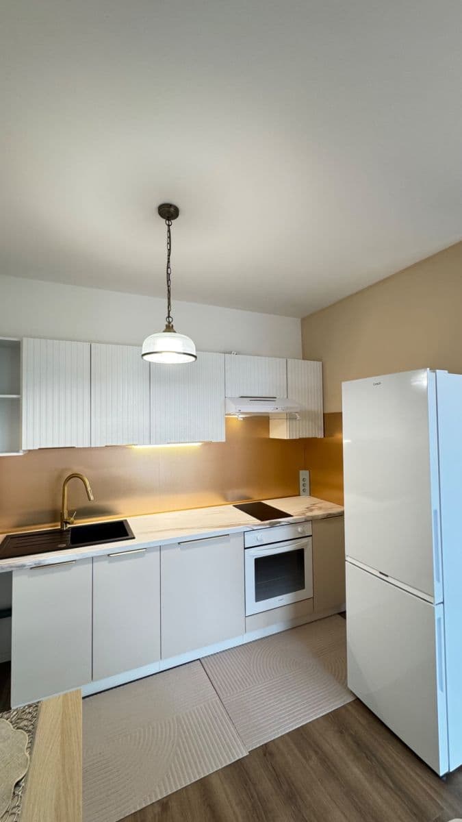 Prenájom bytu 2-izbový 34 m², Arnošta Valenty, Praha, Praha Prenájom bytu 2-izbový 34 m², Arnošta Valenty, Praha, Praha