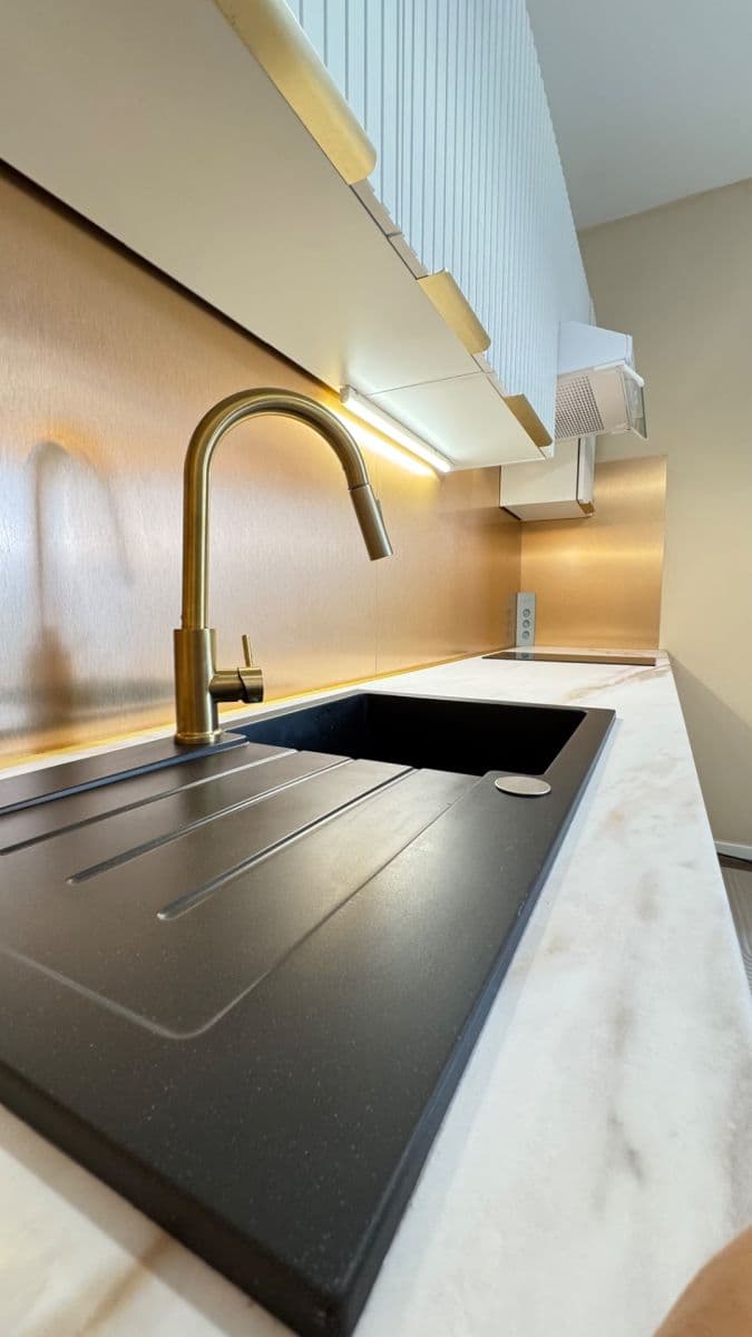 Prenájom bytu 2-izbový 34 m², Arnošta Valenty, Praha, Praha Prenájom bytu 2-izbový 34 m², Arnošta Valenty, Praha, Praha