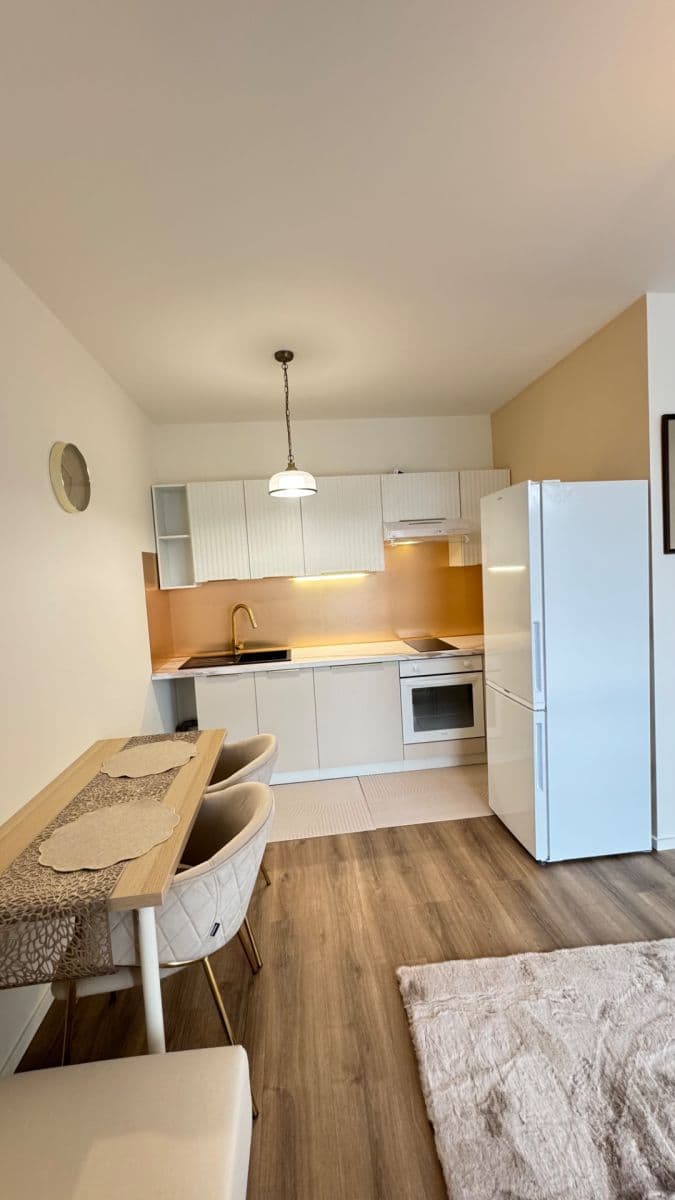 Prenájom bytu 2-izbový 34 m², Arnošta Valenty, Praha, Praha Prenájom bytu 2-izbový 34 m², Arnošta Valenty, Praha, Praha