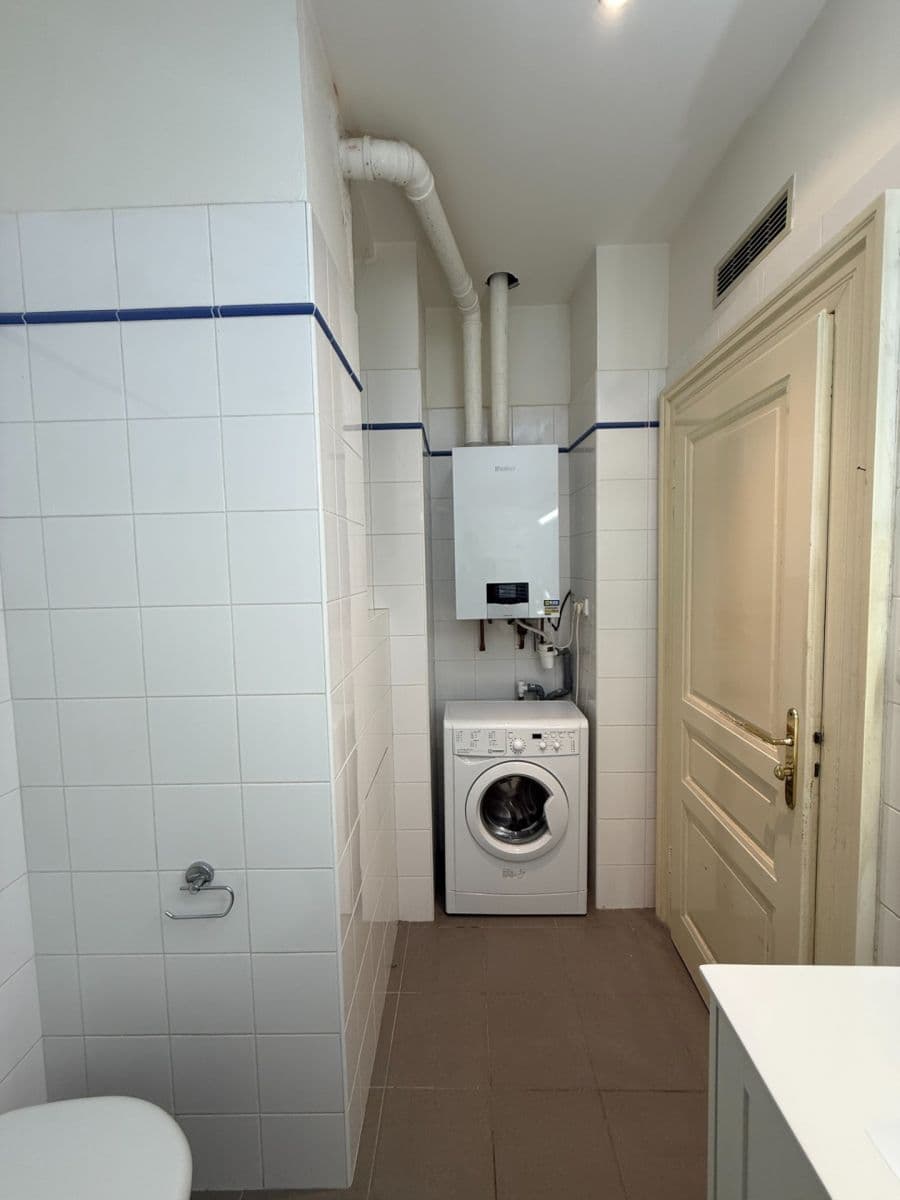 Predaj bytu 2-izbový 47 m², Polská, Praha, Praha Predaj bytu 2-izbový 47 m², Polská, Praha, Praha