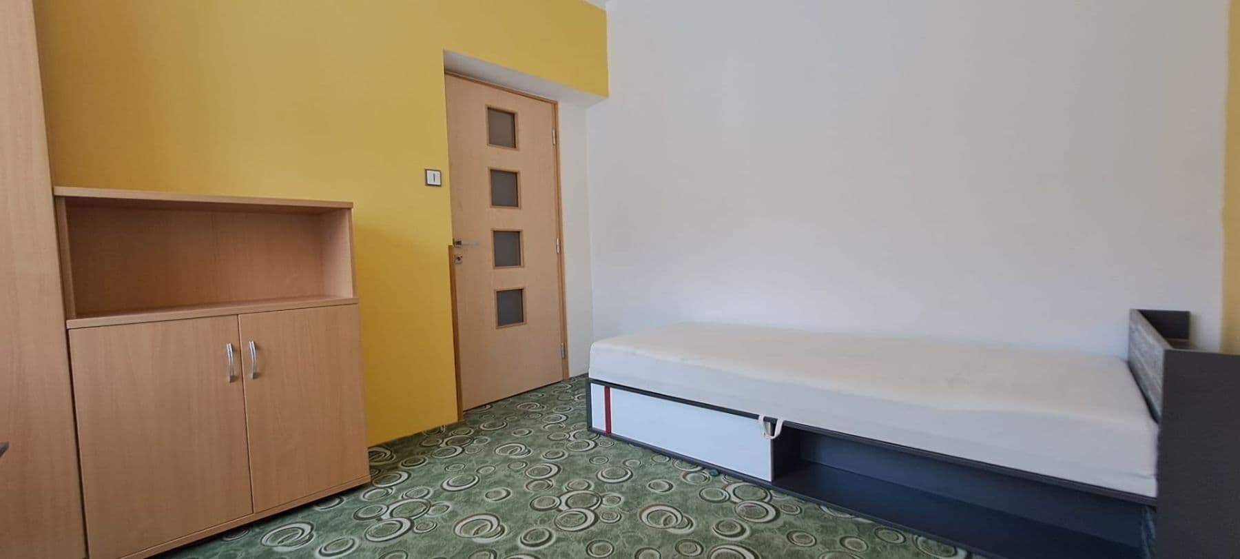 Prenájom bytu 3-izbový 90 m², Klusáčkova, Brno, Jihomoravský kraj Prenájom bytu 3-izbový 90 m², Klusáčkova, Brno, Jihomoravský kraj