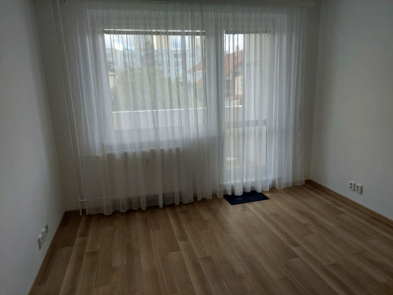 Prenájom bytu 3-izbový 77 m², Kryštofova, Praha, Praha Prenájom bytu 3-izbový 77 m², Kryštofova, Praha, Praha