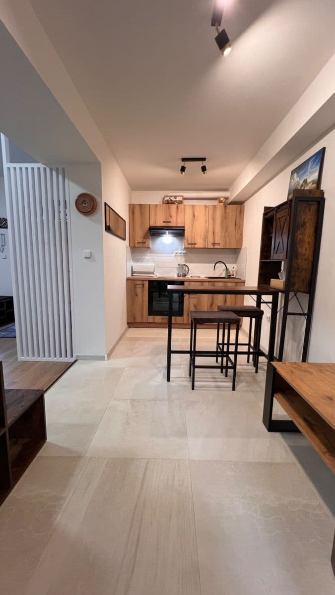 Prenájom bytu 1-izbový 40 m², Spálený Mlýn, Klínec, Středočeský kraj Prenájom bytu 1-izbový 40 m², Spálený Mlýn, Klínec, Středočeský kraj