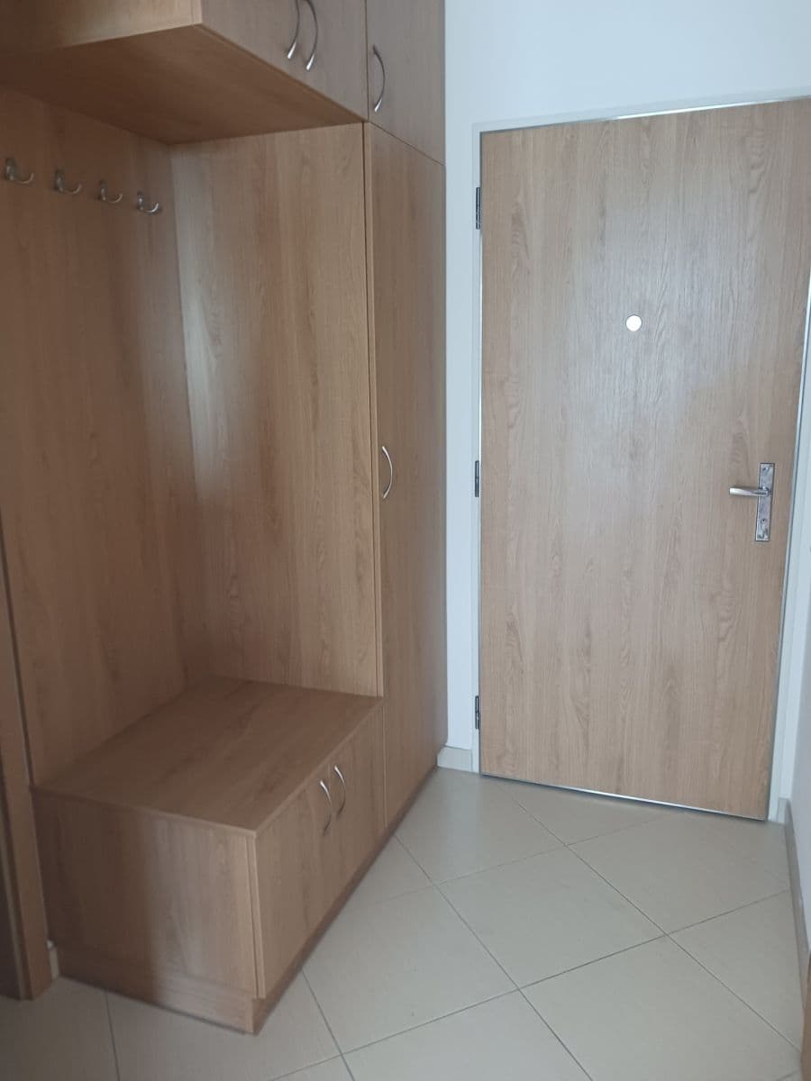 Prenájom bytu 1-izbový 35 m², Toufarova, Praha, Praha Prenájom bytu 1-izbový 35 m², Toufarova, Praha, Praha