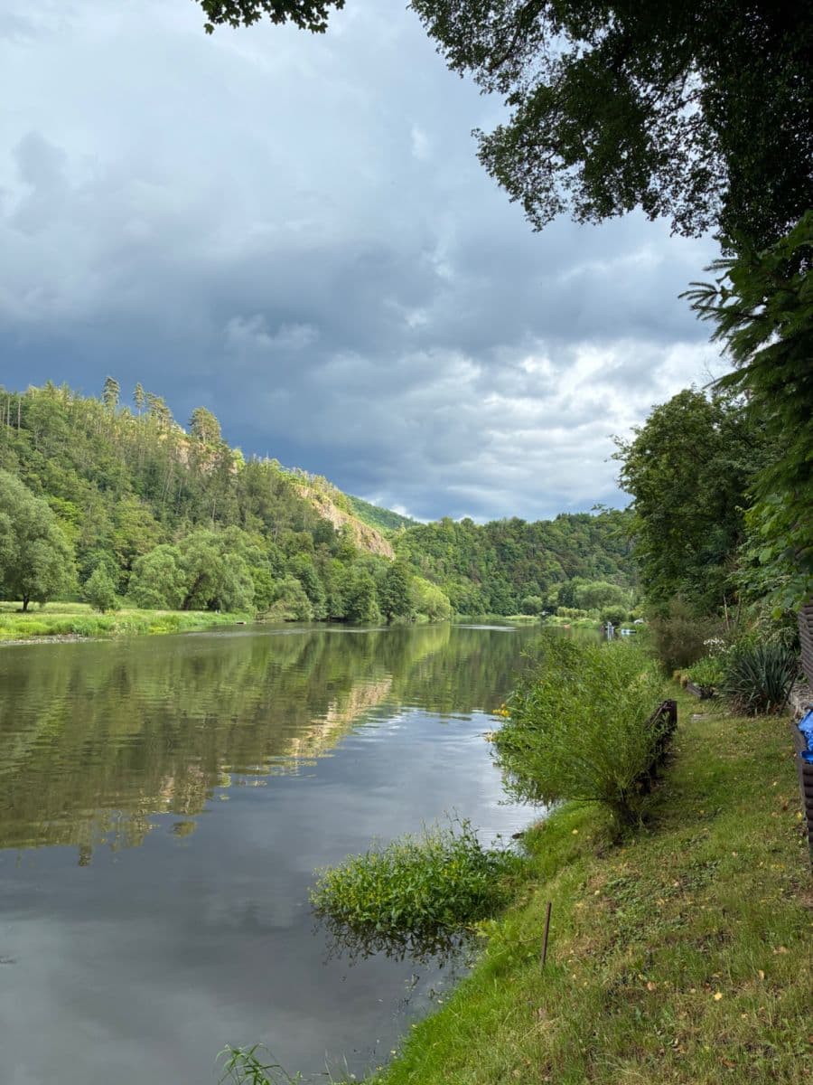 Predaj rekreačného objektu 40 m², pozemok 40 m², Velká Buková, Středočeský kraj Predaj rekreačného objektu 40 m², pozemok 40 m², Velká Buková, Středočeský kraj