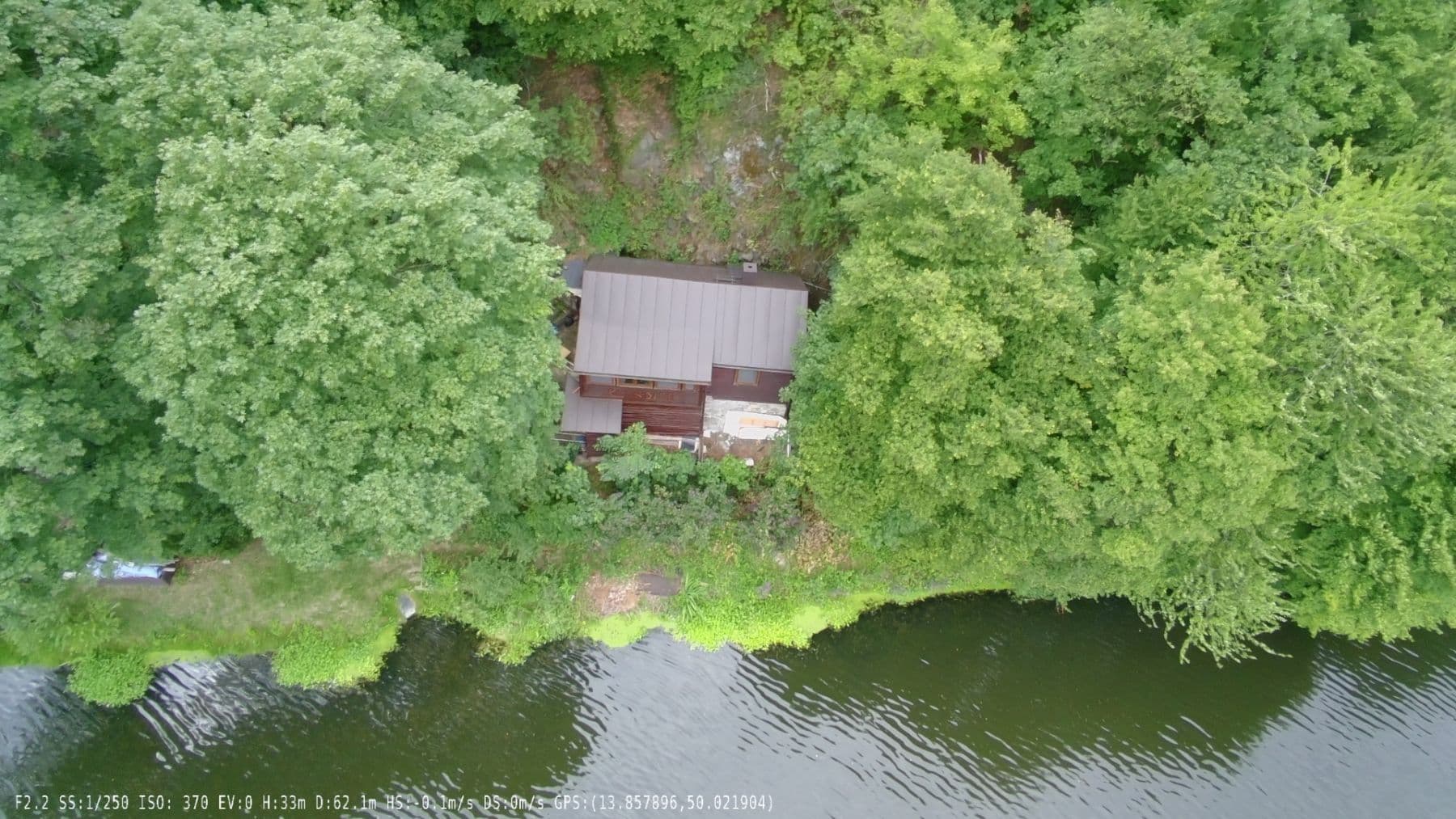 Predaj rekreačného objektu 40 m², pozemok 40 m², Velká Buková, Středočeský kraj Predaj rekreačného objektu 40 m², pozemok 40 m², Velká Buková, Středočeský kraj