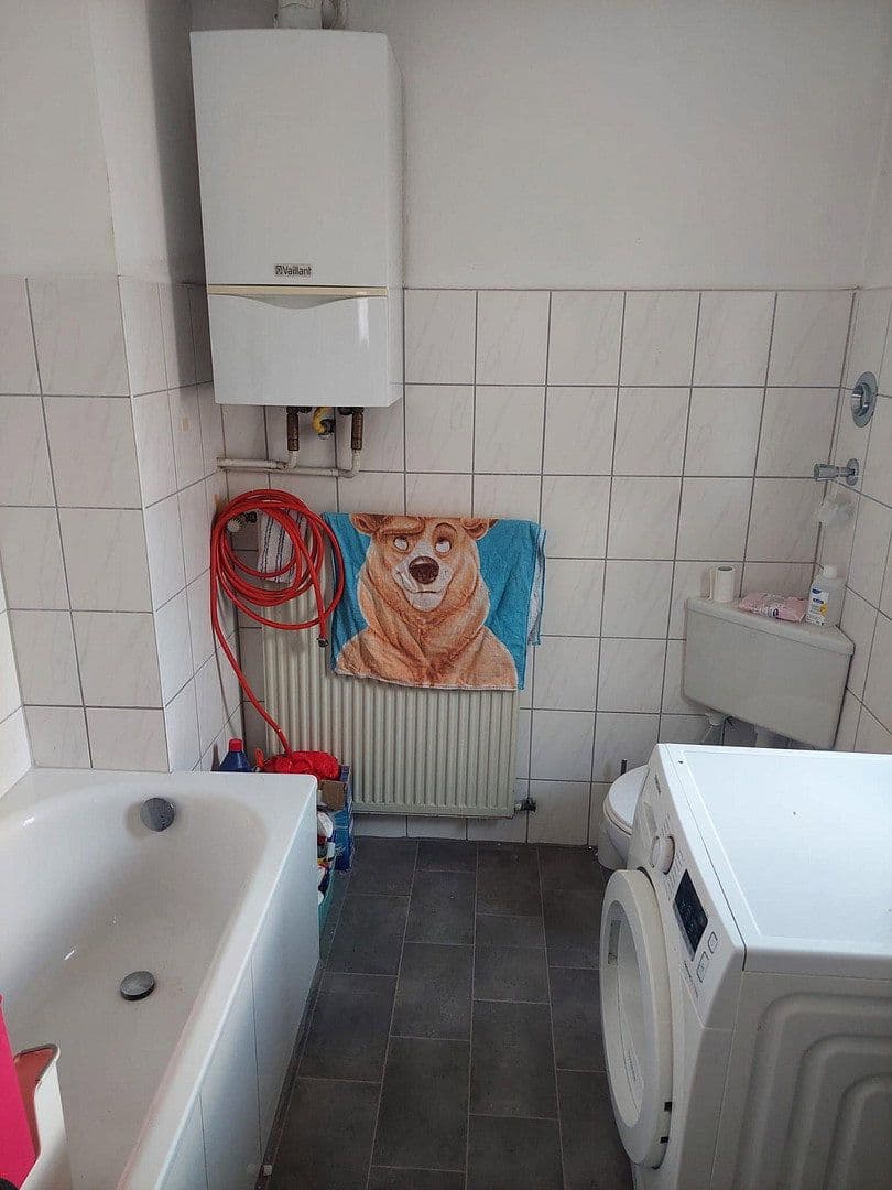 Prenájom bytu 5-izbový 135 m², Herne, Severné Porýnie - Westfálsko Prenájom bytu 5-izbový 135 m², Herne, Severné Porýnie - Westfálsko