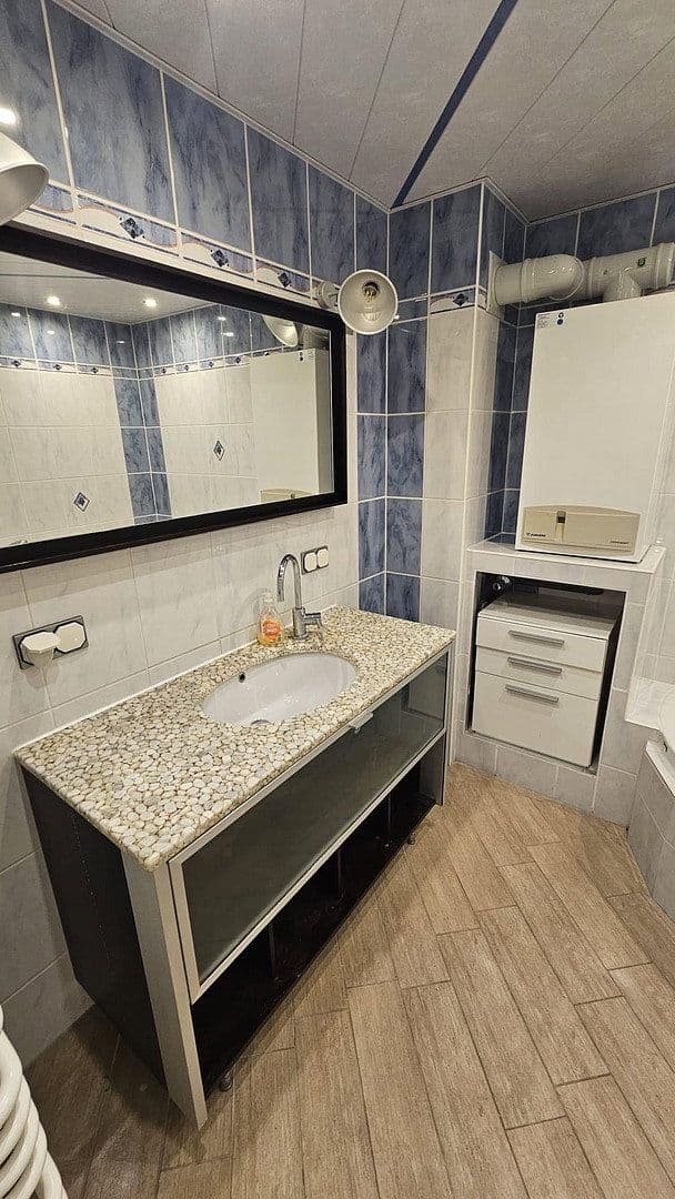 Predaj bytu 4-izbový 93 m², Neunkirchen, Sársko Predaj bytu 4-izbový 93 m², Neunkirchen, Sársko