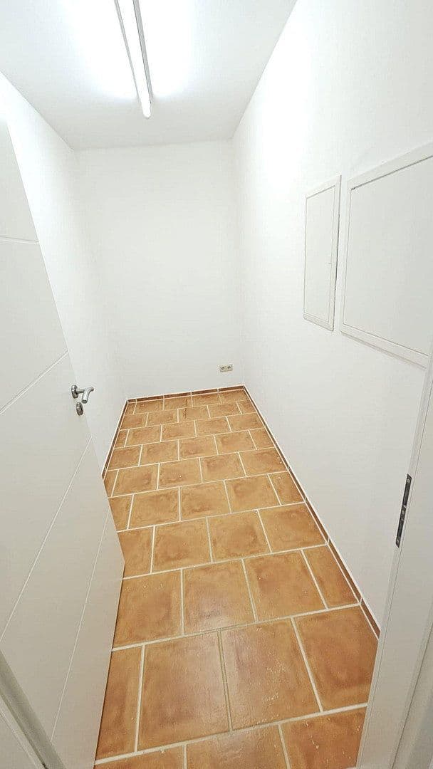 Predaj bytu 4-izbový 93 m², Neunkirchen, Sársko Predaj bytu 4-izbový 93 m², Neunkirchen, Sársko