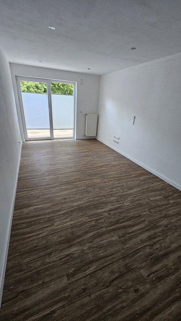 Predaj bytu 4-izbový 93 m², Neunkirchen, Sársko Predaj bytu 4-izbový 93 m², Neunkirchen, Sársko