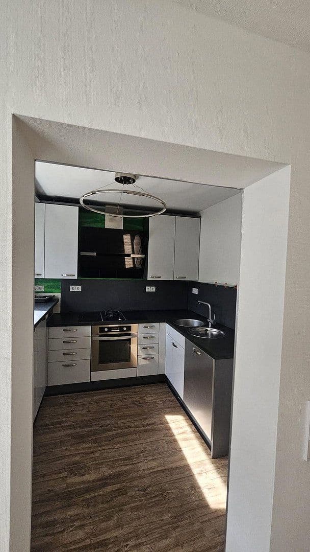 Predaj bytu 4-izbový 93 m², Neunkirchen, Sársko Predaj bytu 4-izbový 93 m², Neunkirchen, Sársko