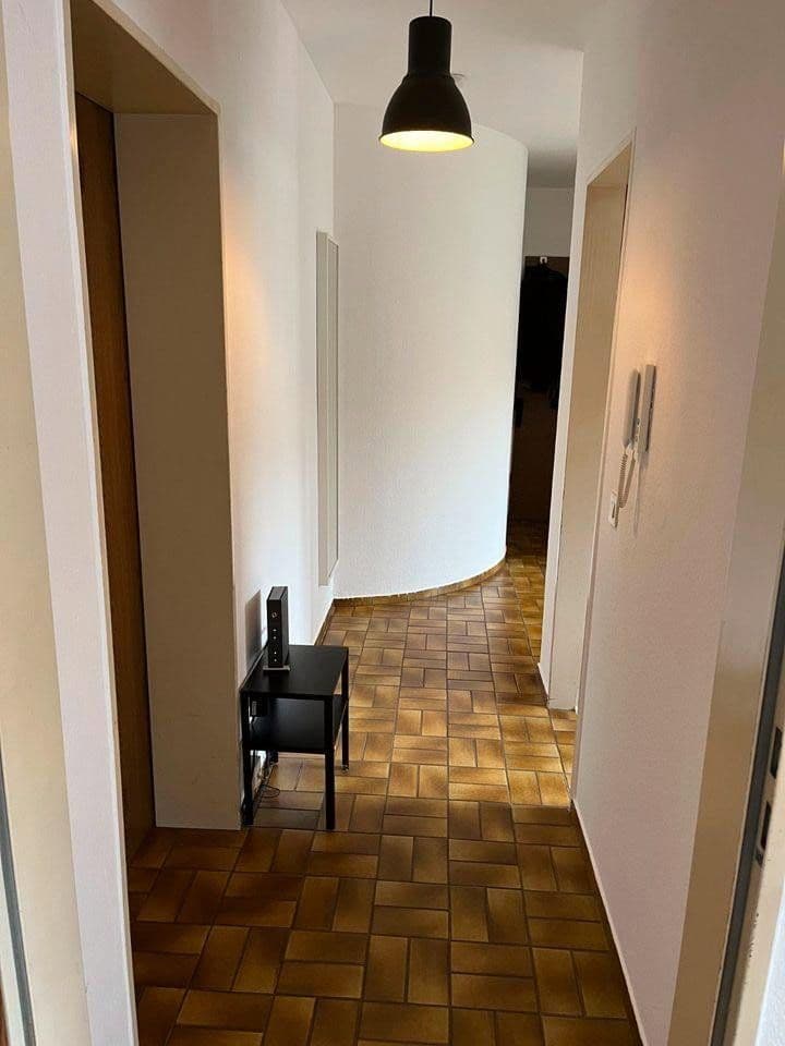 Prenájom bytu 2-izbový 65 m², Kasel, Porýnie-Falcko Prenájom bytu 2-izbový 65 m², Kasel, Porýnie-Falcko