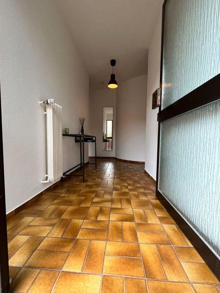 Prenájom bytu 2-izbový 65 m², Kasel, Porýnie-Falcko Prenájom bytu 2-izbový 65 m², Kasel, Porýnie-Falcko