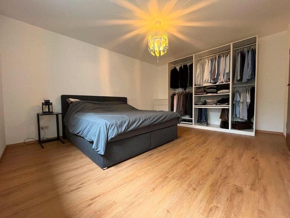 Prenájom bytu 2-izbový 65 m², Kasel, Porýnie-Falcko Prenájom bytu 2-izbový 65 m², Kasel, Porýnie-Falcko