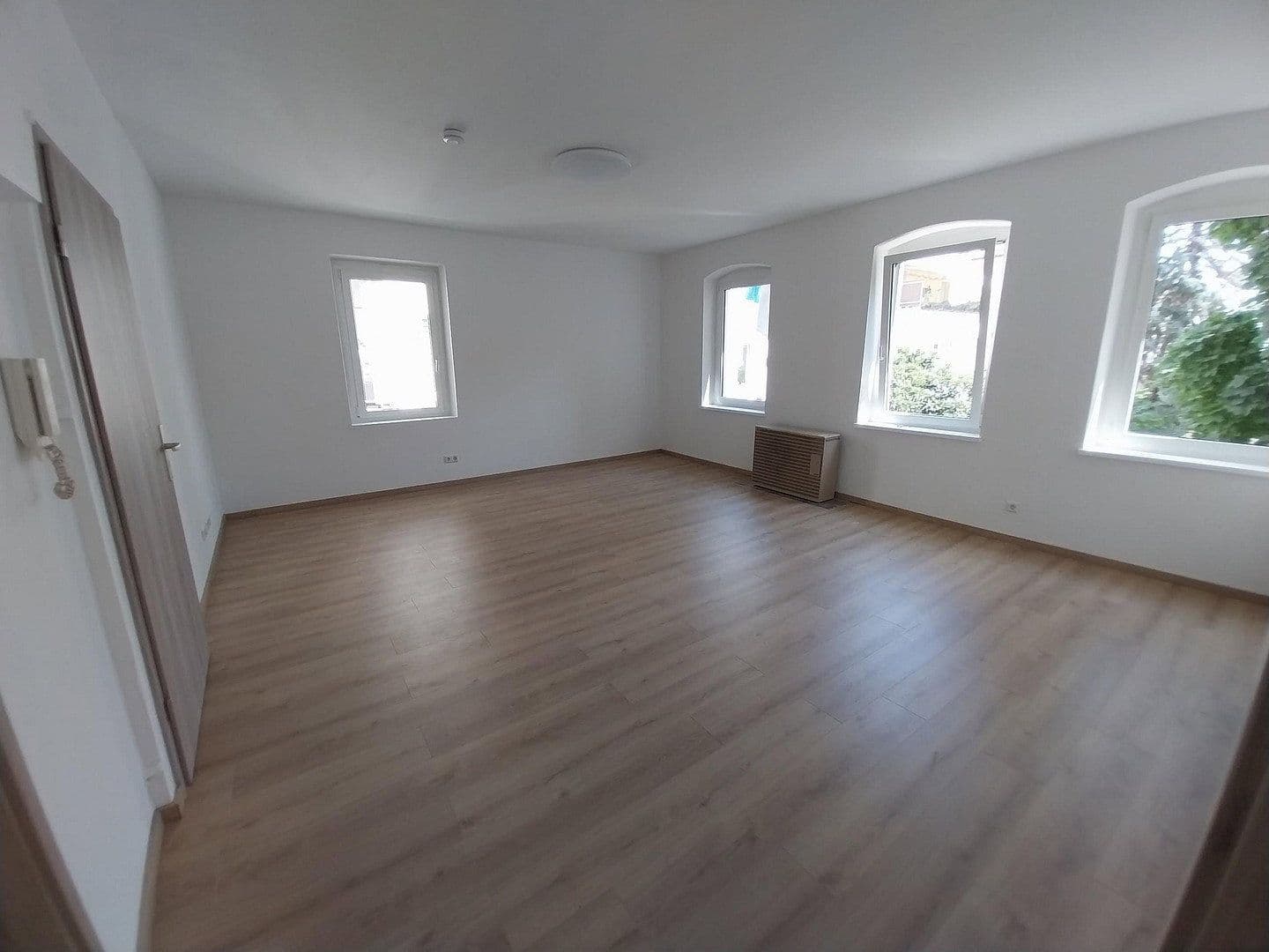 Prenájom bytu 2-izbový 65 m², Rosenbergstraße 37A, Stuttgart, Bádensko-Wurttembersko Prenájom bytu 2-izbový 65 m², Rosenbergstraße 37A, Stuttgart, Bádensko-Wurttembersko