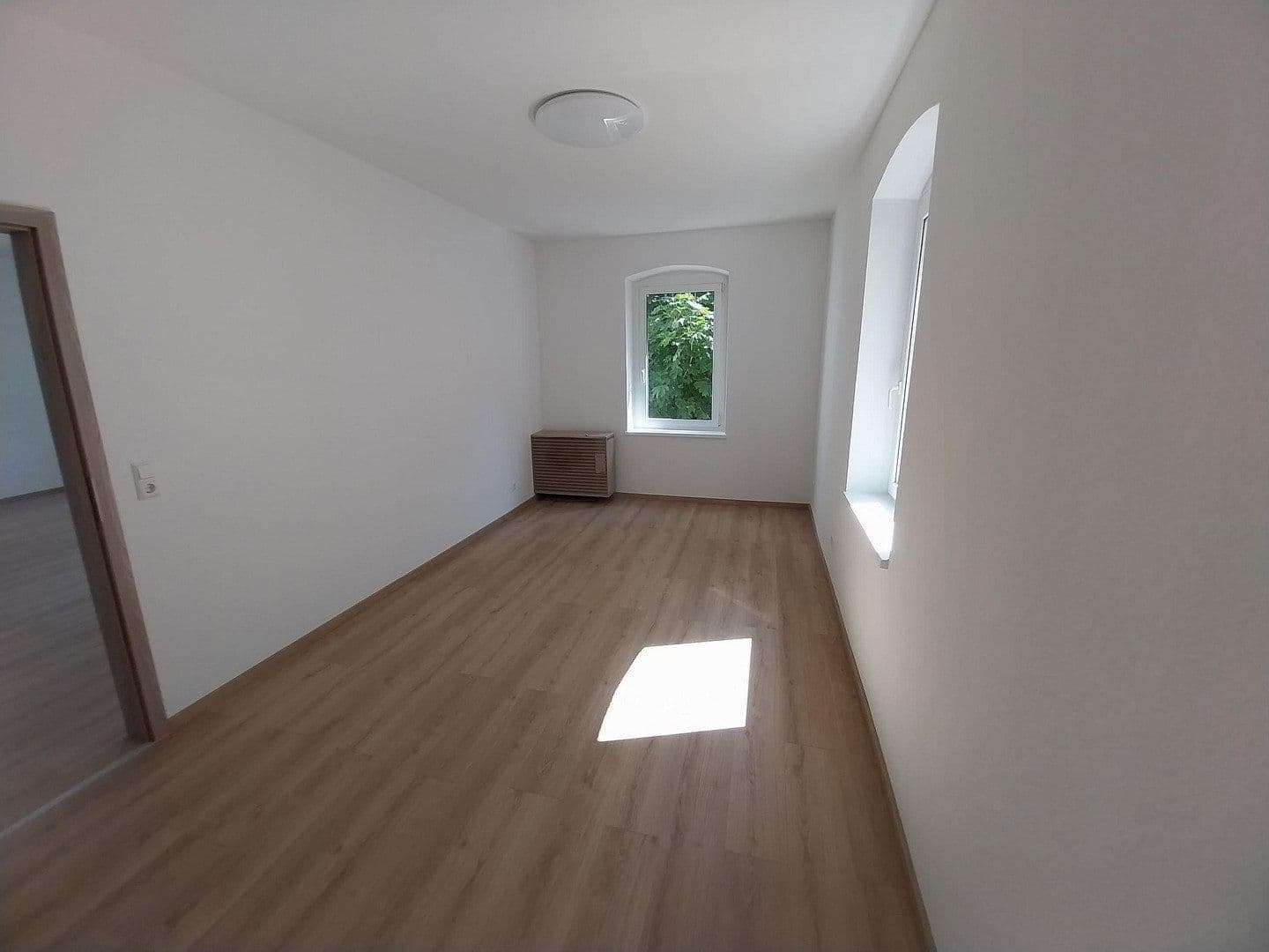 Prenájom bytu 2-izbový 65 m², Rosenbergstraße 37A, Stuttgart, Bádensko-Wurttembersko Prenájom bytu 2-izbový 65 m², Rosenbergstraße 37A, Stuttgart, Bádensko-Wurttembersko
