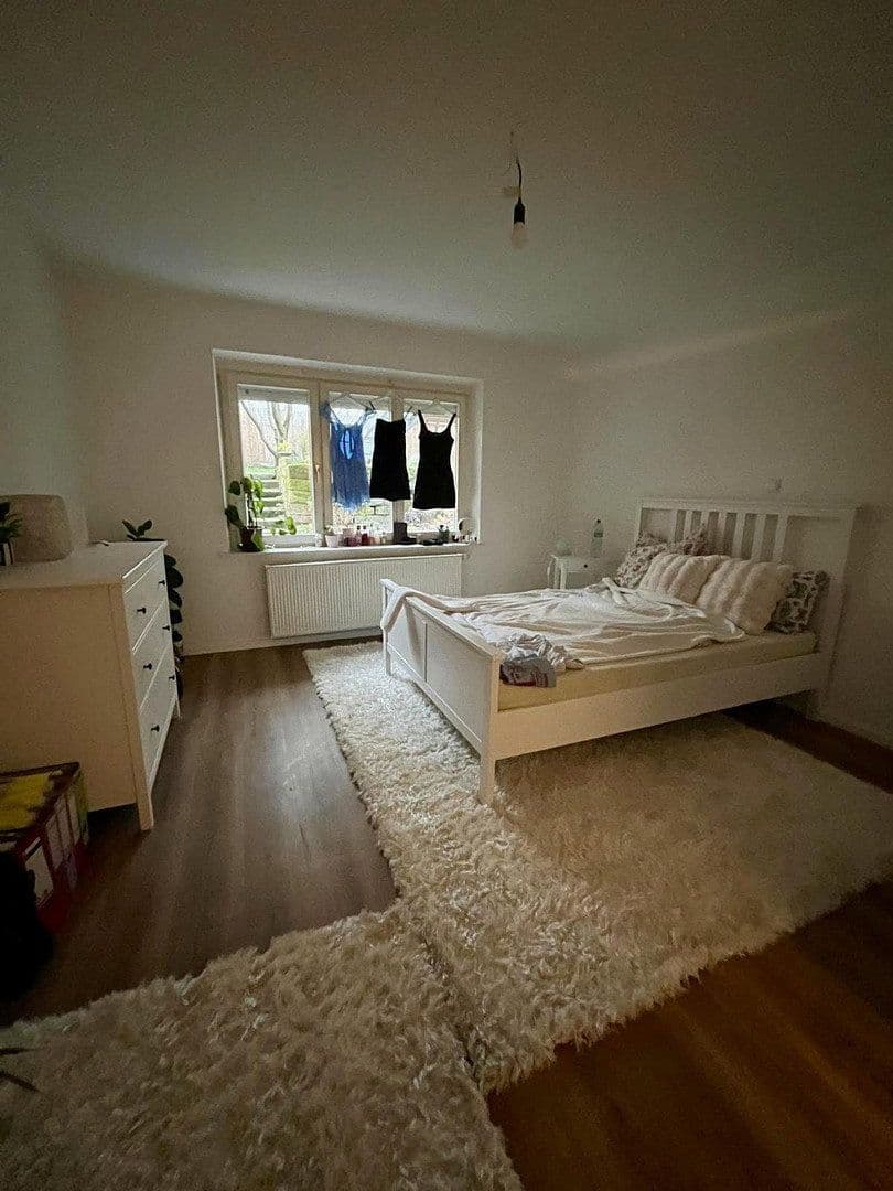 Prenájom bytu 3-izbový 72 m², Hahnstr 17, Stuttgart, Bádensko-Wurttembersko Prenájom bytu 3-izbový 72 m², Hahnstr 17, Stuttgart, Bádensko-Wurttembersko