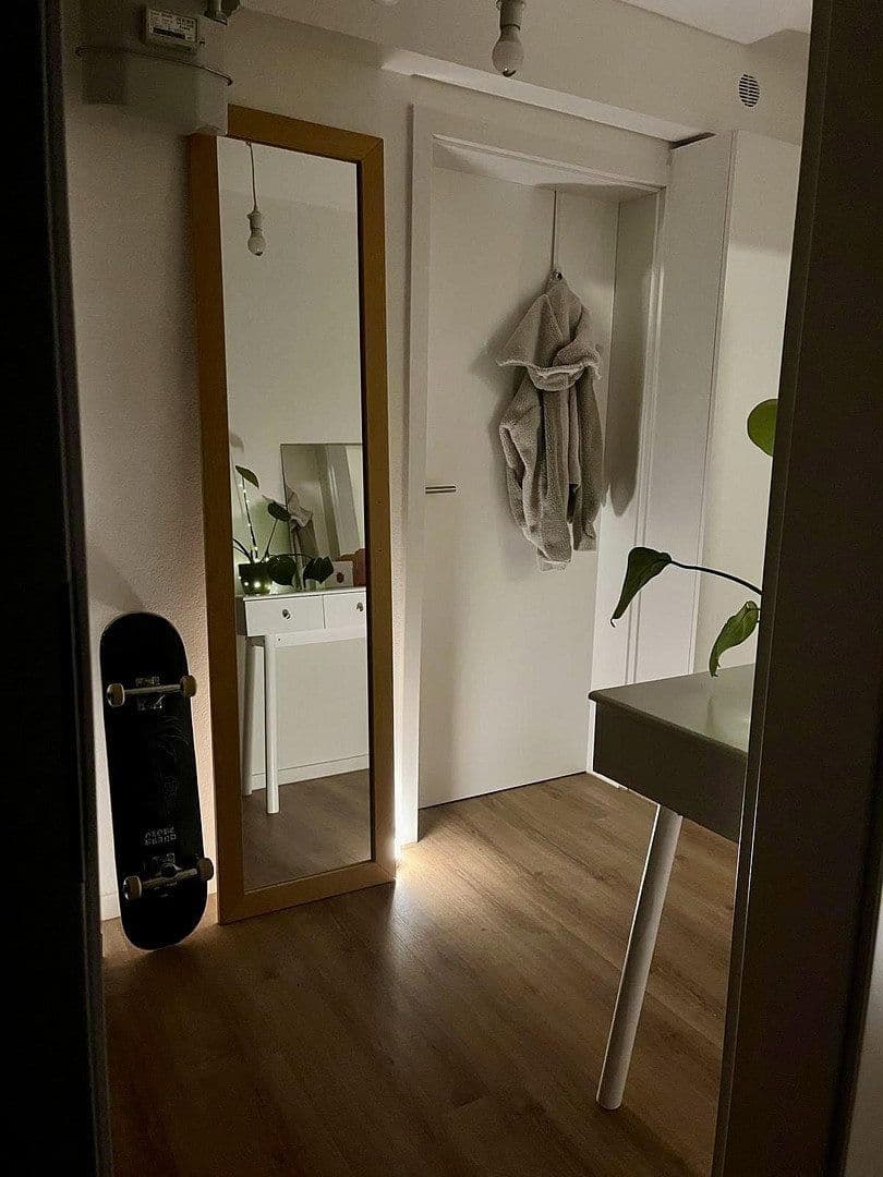 Prenájom bytu 3-izbový 72 m², Hahnstr 17, Stuttgart, Bádensko-Wurttembersko Prenájom bytu 3-izbový 72 m², Hahnstr 17, Stuttgart, Bádensko-Wurttembersko