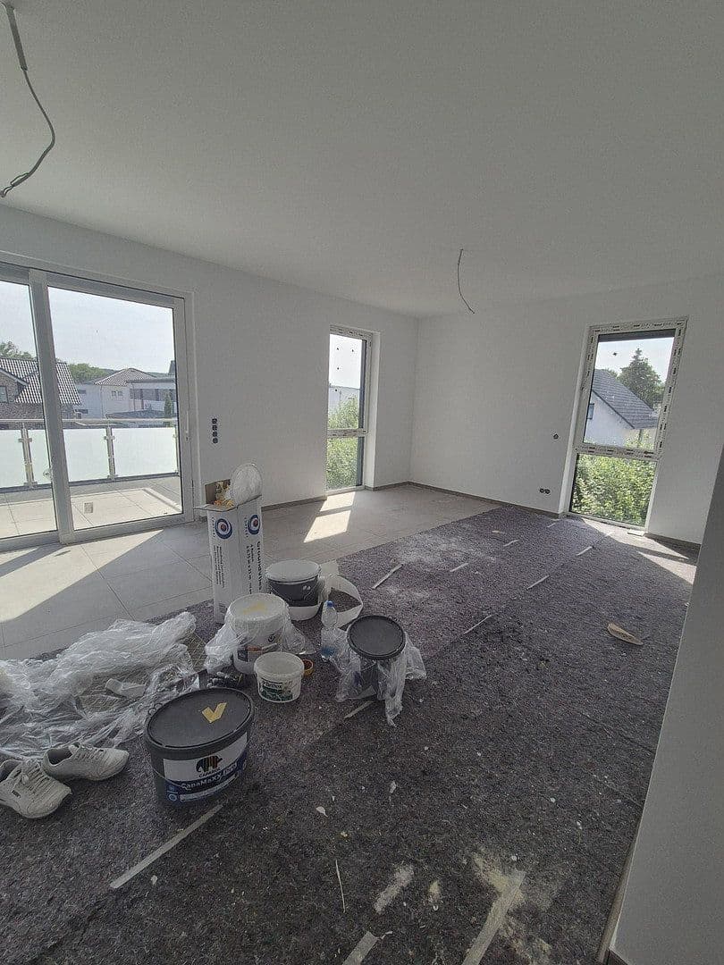Prenájom bytu 4-izbový 110 m², Euskirchen, Severné Porýnie - Westfálsko Prenájom bytu 4-izbový 110 m², Euskirchen, Severné Porýnie - Westfálsko