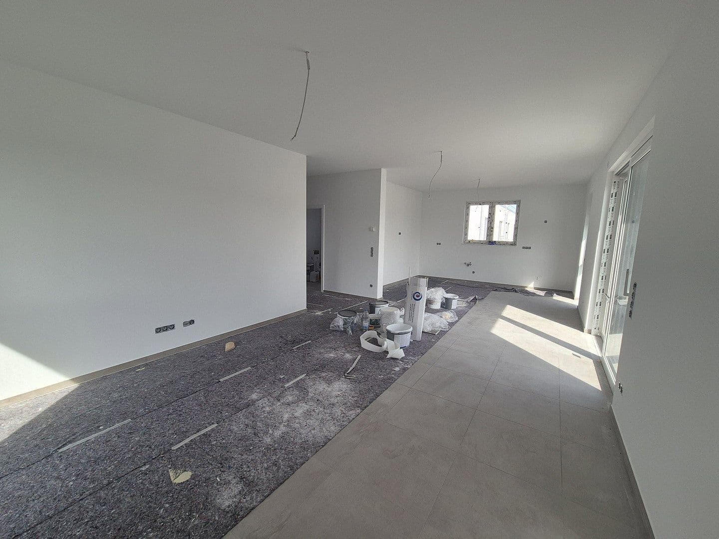 Prenájom bytu 4-izbový 110 m², Euskirchen, Severné Porýnie - Westfálsko Prenájom bytu 4-izbový 110 m², Euskirchen, Severné Porýnie - Westfálsko
