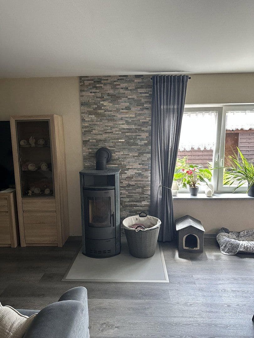 Predaj domu 145 m², pozemok 650 m², Winsen (Aller), Dolné Sasko Predaj domu 145 m², pozemok 650 m², Winsen (Aller), Dolné Sasko